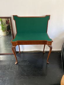 Foldable Poker Table
