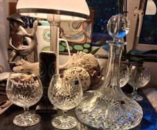 Vintage Irish lead crystal Ships Decanter & 4 whiskey glasses