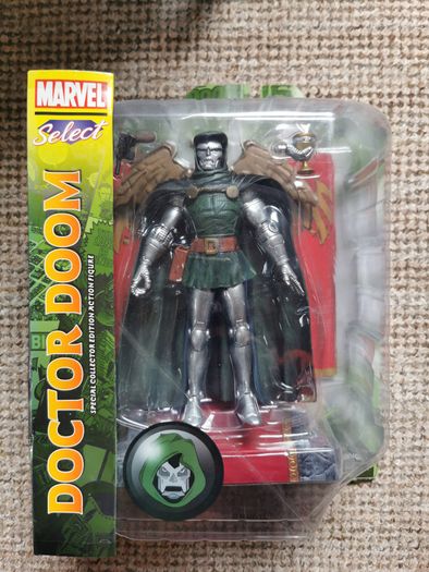 Diamond Select Doctor Doom