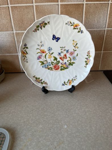 Aynsley Bone China Cottage Garden 10/1/4" Cake plate