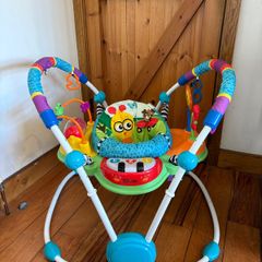 Baby Einstein Neighborhood Friends Activity Jumper / Jumperoo