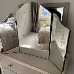 mirror