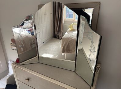 mirror