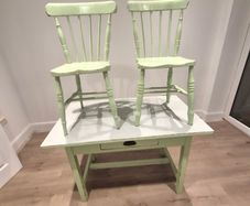 farmhouse table and chairs