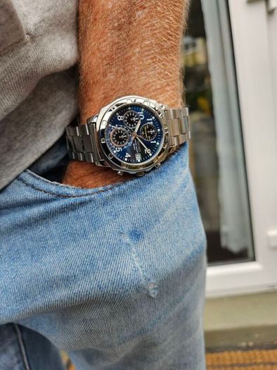 Watch Seiko Chronograph.