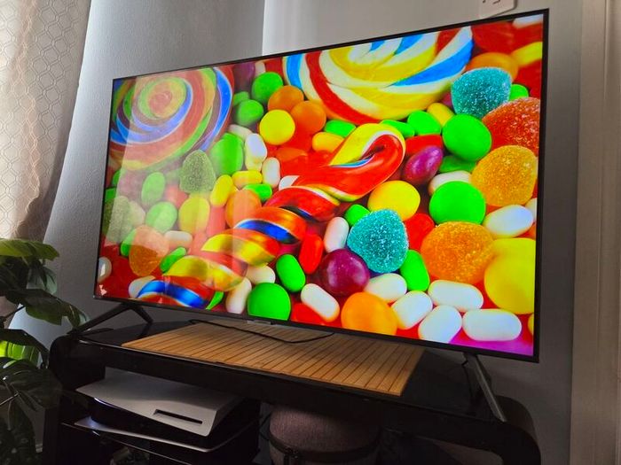 Samsung AU7100 50-inch Crystal UHD