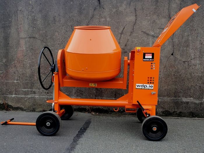 Cement mixer
