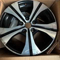Renault Alloy Wheel Rim