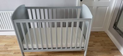 Mamas and Papas Cot