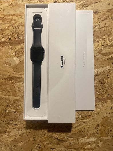 Apple Watch Series 3 broken with charging cable