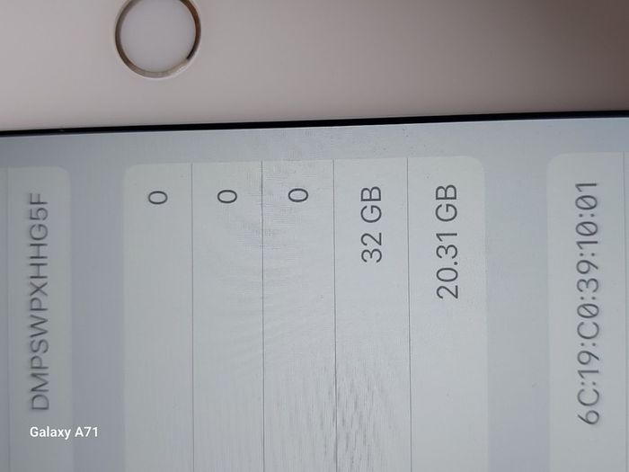Apple Ipad Air 2, 32GB, in Excellent cosmetic Condition