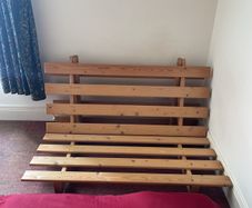 FUTON couch / bed