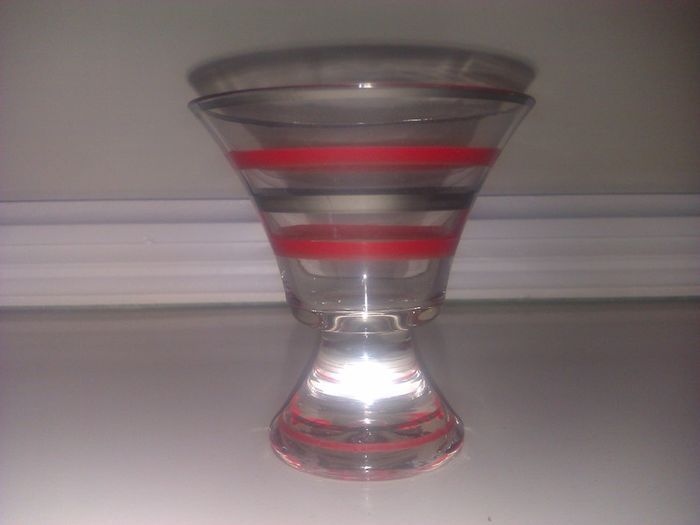 Set of 4 Vintage Liqueur Glasses.