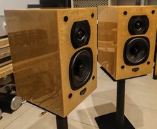Quad 77-11L monitor stereo audio bookshelf speakers Hifi High End like New