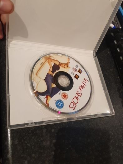 In Her Shoes DVD