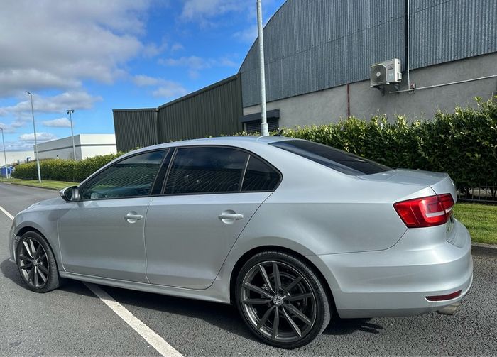 2015 Volkswagen Jetta 2.0 diesel automatic May sell or swap