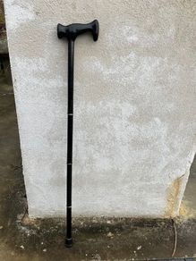 Pre-loved Folding Black walking stick