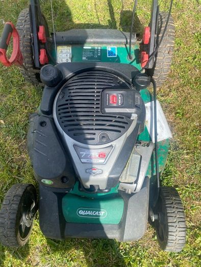 Petrol lawn mower