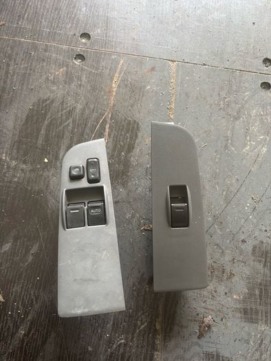 Toyota glanza 1996 door cards