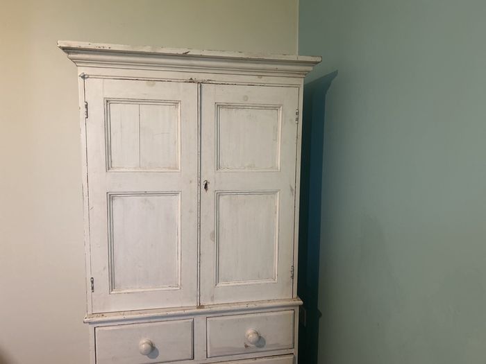 wardrobe