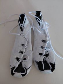 Used White Irish dancing shoes