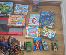 FREE: Large Bundle of Kids Toys, Games, and Puzzles