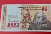 Irish 1976 "Scotus"  Five pound banknote in A/UNCIRCLULATED condition