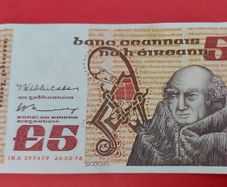 Irish 1976 "Scotus"  Five pound banknote in A/UNCIRCLULATED condition