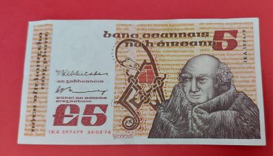 Irish 1976 "Scotus"  Five pound banknote in A/UNCIRCLULATED condition