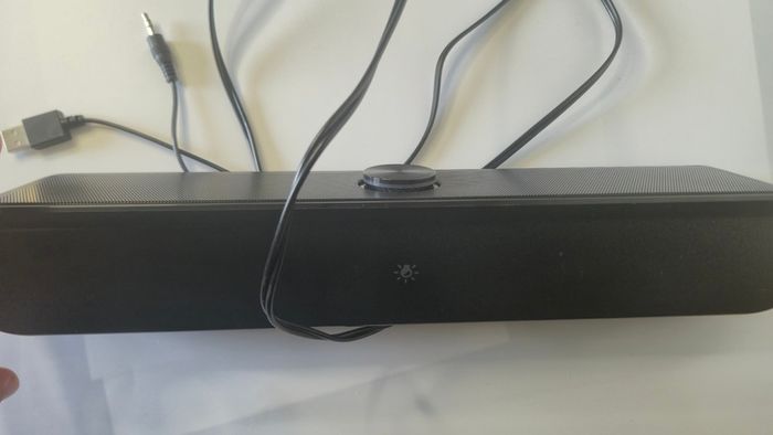 Trust GXT 619 Thorne Illuminated Gaming Soundbar  Boxed & mintCondition