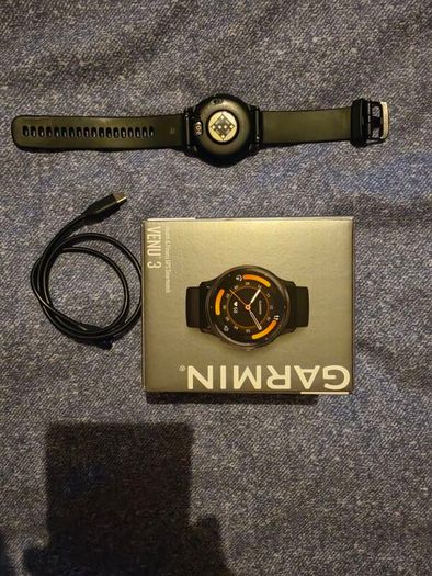 Garmin Venu 3 Smartwatch