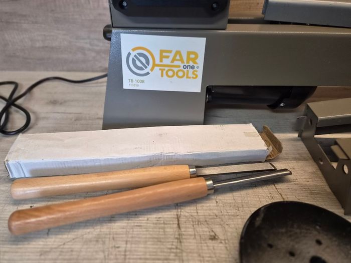 Fartools One TB100B, 400W, 1000 mm Wood Lathe