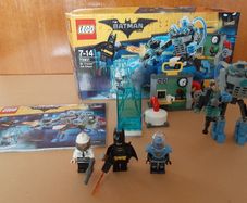 The LEGO Batman Movie 70901 Mr. Freeze Ice Attack.  Used and discontinued set from 2017.