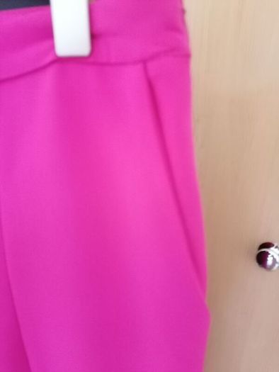 Women's Trousers Fushia NWOT SIZE 14