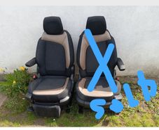 Driver's seat, passenger's seat