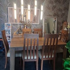 table and 6 chairs