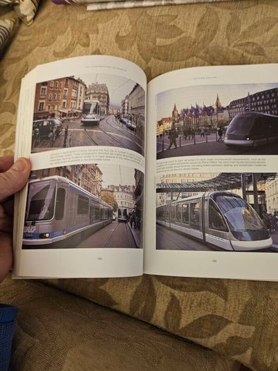 The Construction Of Dublin By Frank Mcdonald. First Edition Large Volume Paperback In Good Condition.  See Photos For Same.