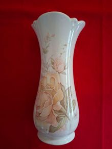 Vintage Staffordshire Vase (18cm)