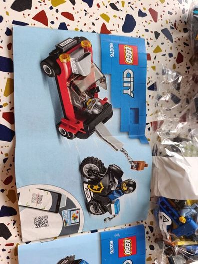 LEGO City 60276 Police Prisoner Transport