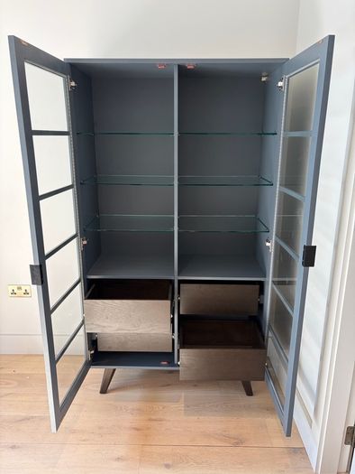 Display Cabinet