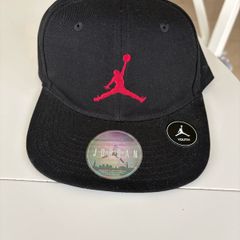 Jordan cap