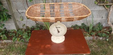 Vintage salters scales