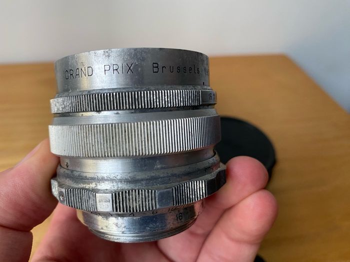 Mir-1 Silver Grand Prix Brussel 2.8/37 wide-angle lens M39 mount SLR Early