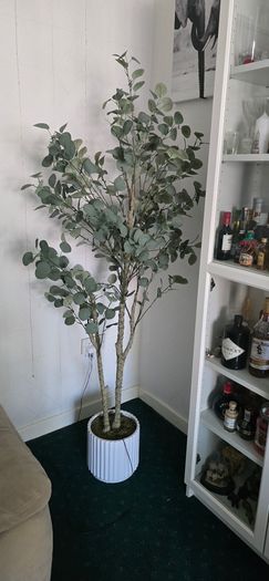 artificial tree