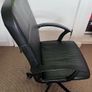 Swivel Chair Image 2