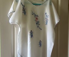 White short sleeve blouse