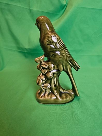 Rare Vintage Knock Celtic Pottery Bird Figurine Made in Ireland 20cm