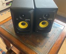 krk rocket 5 pair