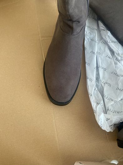 knee Boots Brown
