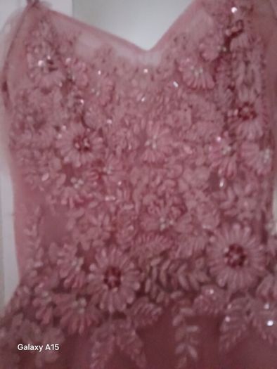 conformation dress